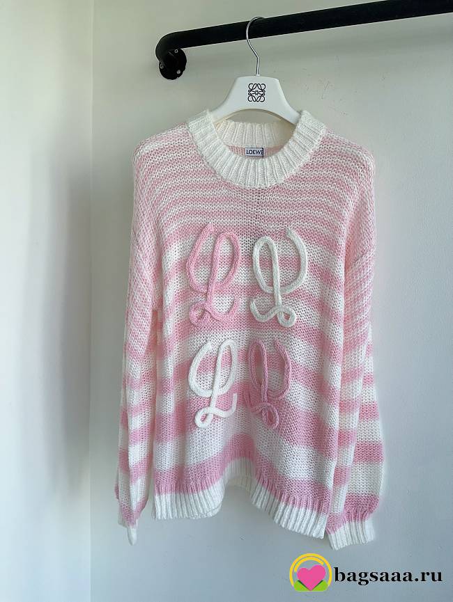 Bagsaaa Loewe Anagram Sweater In Mohair White & Pink - 1