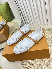 Bagsaaa Louis Vuitton Romy Flat Ballerina White - 1