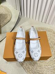 Bagsaaa Louis Vuitton Romy Flat Ballerina White - 3