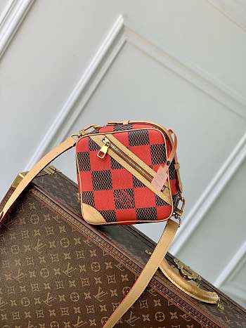 Bagsaaa Louis Vuitton N40561 Chess Messenger Red - 24 x 24 x 8 cm