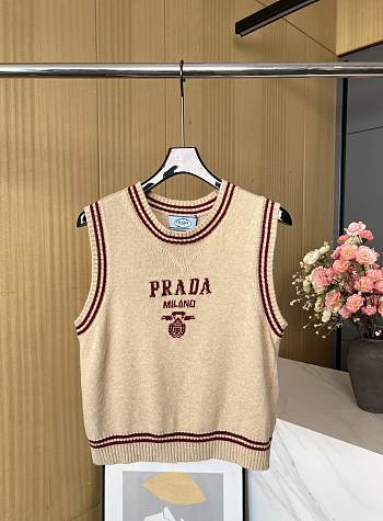 Bagsaaa Prada Wool And Cashmere Vest Camel/Amaranth