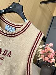 Bagsaaa Prada Wool And Cashmere Vest Camel/Amaranth - 5