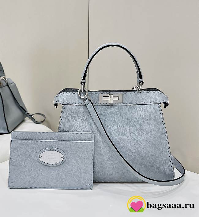 Bagsaaa Fendi Peekaboo ISeeU Medium Light blue Selleria Bag 33,5x13x25,5 cm - 1