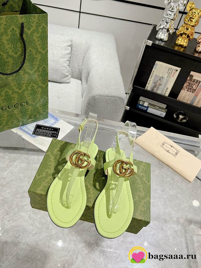 Bagsaaa Gucci Women's Double G Thong Sandal 746030 Light Green - 1