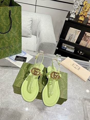 Bagsaaa Gucci Women's Double G Thong Sandal 746030 Light Green