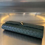 Bagsaaa Bottega Veneta Long Clutch Andiamo With Handle Green - 31*13*3cm - 2