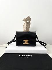 Bagsaaa Celine Teen Triomphe Bag In Shiny Calfskin Black - 18.5 X 13.5 X 7 CM - 1