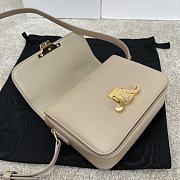 Bagsaaa Celine Teen Triomphe Bag In Shiny Calfskin Light Stone - 18.5 X 13.5 X 7 CM - 4