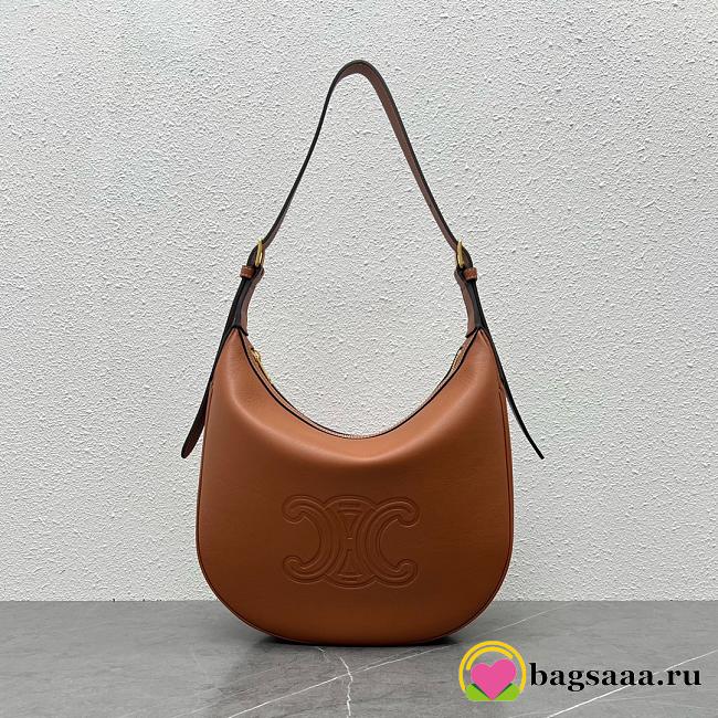 Bagsaaa Celine Medium Heloïse Bag Cuir Triomphe In Supple Calfskin Brown - 30 X 28.5 X 8 CM - 1