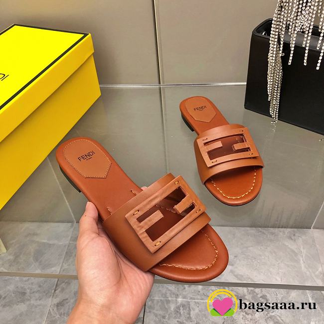 Bagsaaa Fendi Baguette Brown leather slides - 1