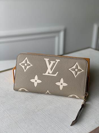 Bagsaaa Louis Vuitton M69794 Zippy Wallet Grey/Cream - 19.5 x 10.5 x 2.5 cm