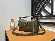 Bagsaaa Loewe Small Puzzle bag in classic calfskin khaki - 24X16.5X10.5 cm - 5