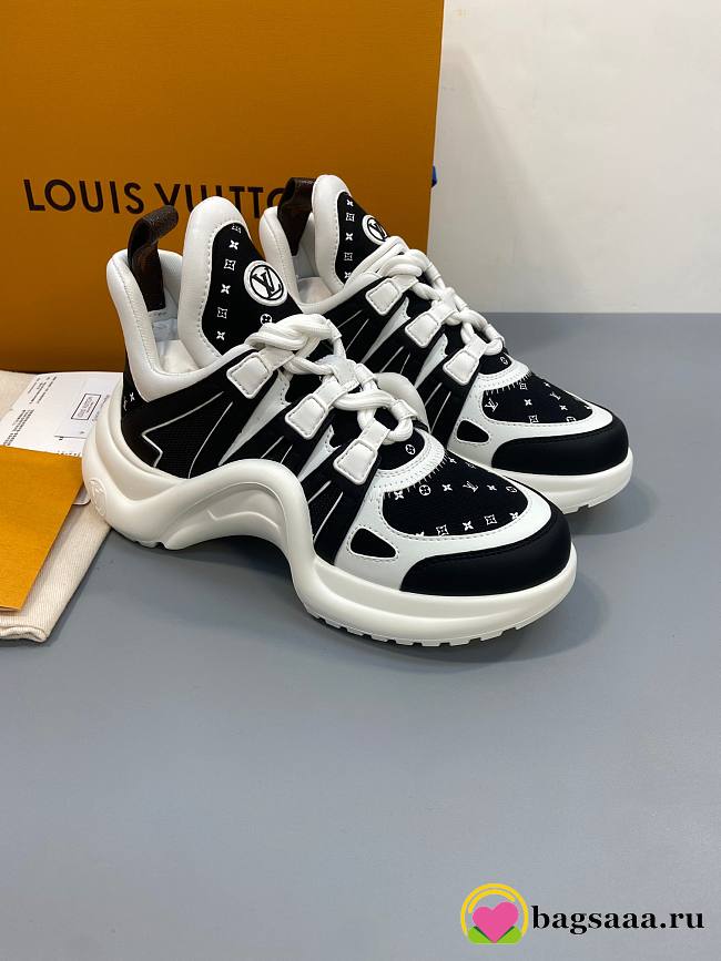 Bagsaaa LV Archlight Sneaker Black - 1