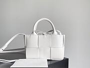 Bagsaaa Bottega Veneta Candy Arco Tote Bag White - 20*7*13cm - 1