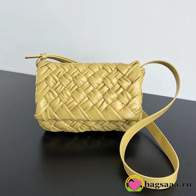 Bagsaaa Bottega Veneta Small Rumple Messenger Yellow - 21x14x5cm - 1