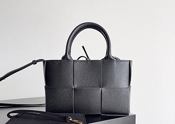 Bagsaaa Bottega Veneta Mini Arco Tote Black - 25*16*8cm