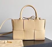 Bagsaaa Bottega Veneta Mini Arco Tote Beige - 25*16*8cm - 1