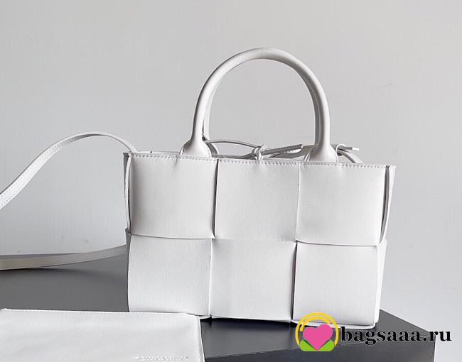 Bagsaaa Bottega Veneta Mini Arco Tote White - 25*16*8cm - 1