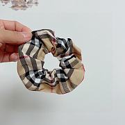 Bagsaaa Burberry Hair Accessories - 5