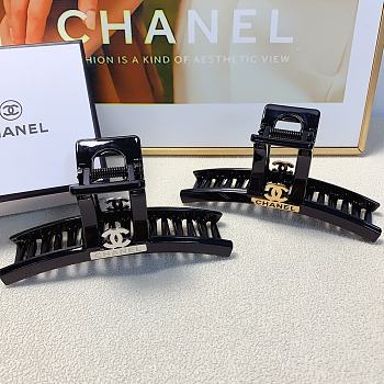 Bagsaaa Chanel Hair Accessories 02