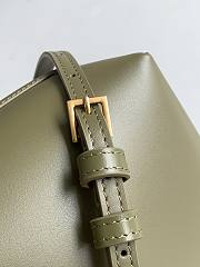 Bagsaaa YSL Le 37 Mini In Shiny Leather 765870 Green - 15 X 13 X 6 CM - 2