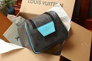 Bagsaaa LV M11482 Dopp Kit - 28 x 15 x 16.5 cm - 3