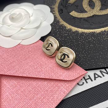 Bagsaaa Chanel Earrings 01