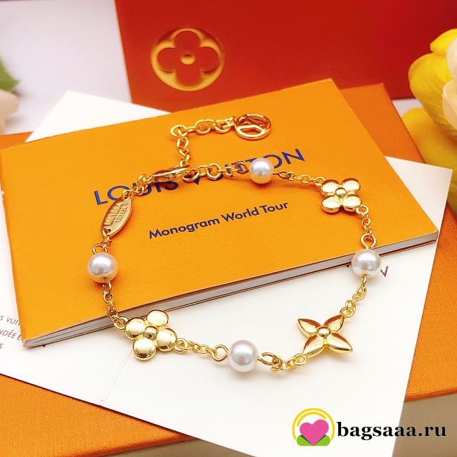 Bagsaaa LV Bracelet 04 - 1