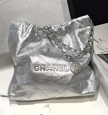 Bagsaaa Chanel 22 Handbag Silver