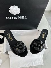 Bagsaaa Chanel Black Slippers With Flower - 1