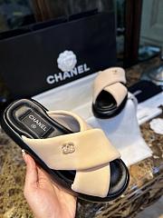 Bagsaaa Chanel Black & Beige Sandals - 3