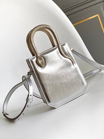 Bagsaaa Bvlgari Serpentine Silver Bag - 13 X 17.5 X 5.5 Cm