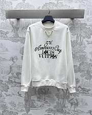 Bagsaaa Louis Vuitton White Sweater - 1