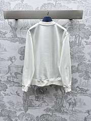 Bagsaaa Louis Vuitton White Sweater - 3