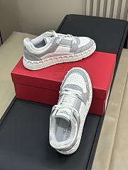 Bagsaaa Valentino Sneakers White & Gray - 2