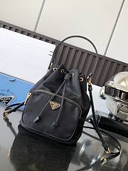 Bagsaaa Prada Duet Re-Nylon bucket bag black - 22.5x17.5x12cm - 1