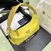 Bagsaaa Re-Nylon Prada Re-Edition 2000 mini-bag yellow - 22x6x17 cm - 2