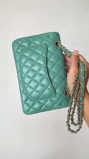 Bagsaaa Chanel Flap Bag Green Mint Lambskin & Gold Hardware - 23cm - 2