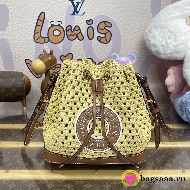 Bagsaaa Louis Vuitton M24722 Noé BB - 22 x 24 x 15 cm - 1