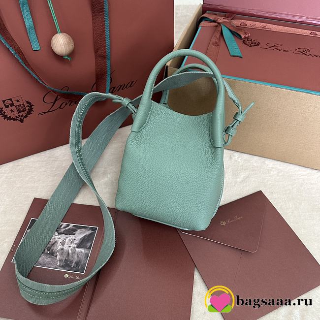 Bagsaaa Loro Piana Micro Bale Bag Green - 13 x 13 x 16 cm - 1