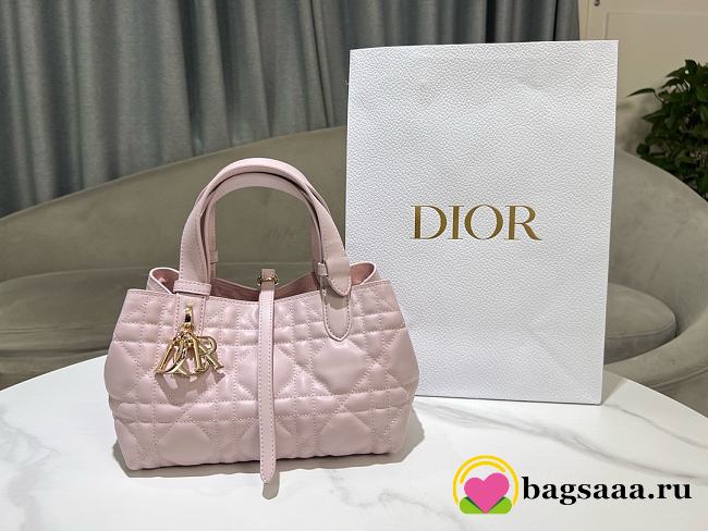 Bagsaaa Small Dior Toujours Bag Pale Pink Macrocannage Calfskin - 23 x 14 x 12 cm - 1