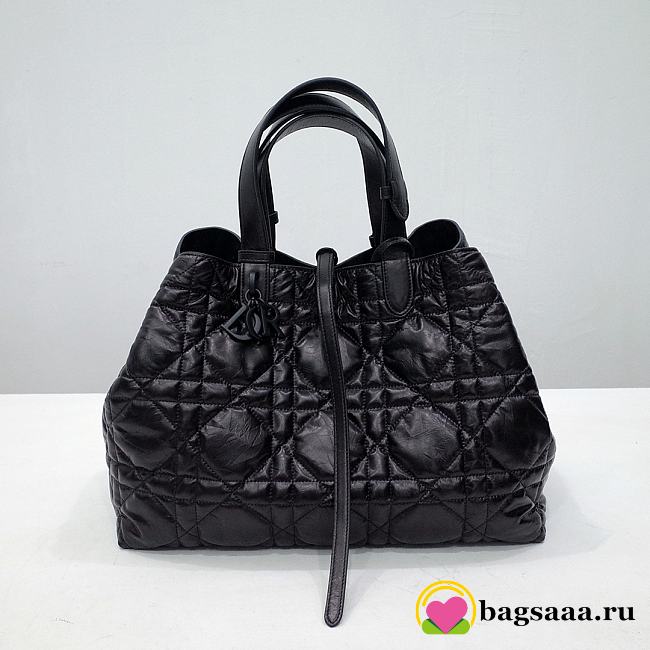 Bagsaaa Large Dior Toujours Bag Black Macrocannage Crinkled Calfskin - 37 x 27 x 21 cm - 1