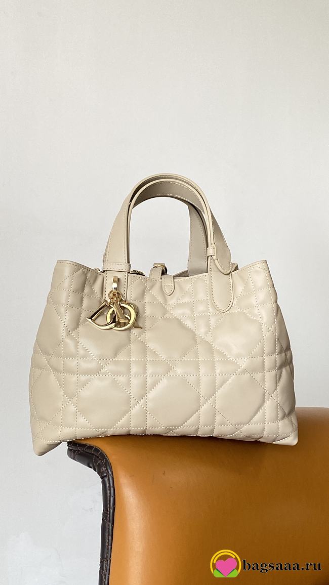 Bagsaaa Medium Dior Toujours Bag Dusty Ivory Macrocannage Calfskin - 28.5 x 21.5 x 17 cm - 1