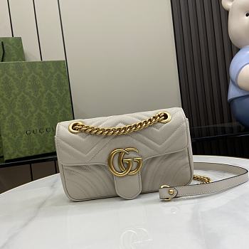 Bagsaaa Gucci GG Marmont Matelassé Mini Bag Light Gray 446744 - 22cm