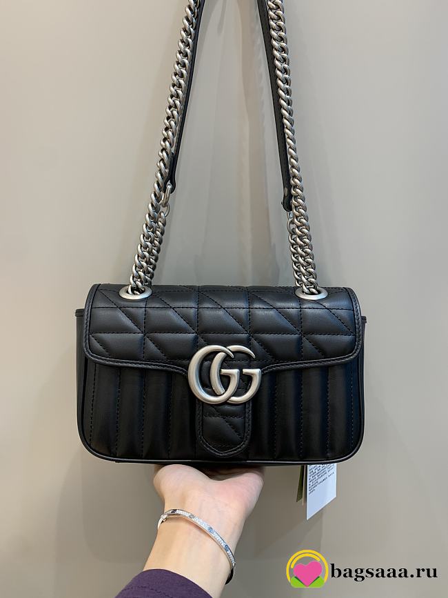 Bagsaaa Gucci GG Marmont Mini Shoulder Bag Black & Silver 446744 - 22cm - 1