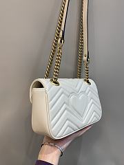 Bagsaaa Gucci GG Marmont Mini Shoulder Bag White 46744 - 22cm - 4