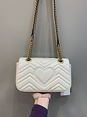 Bagsaaa Gucci GG Marmont Mini Shoulder Bag White 46744 - 22cm - 2