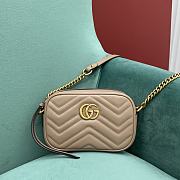 Bagsaaa Gucci GG Marmont Mini Shoulder Bag Beige 448065 - 18cm - 1