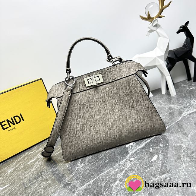 Bagsaaa Fendi Peekaboo ISeeU Gray Grained Leather - 27*9.5*21cm - 1