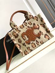 Bagsaaa Celine Small Cabas Thais In Leopard Textile And Calfskin - 25.5 x 18.5 x 12 CM - 1